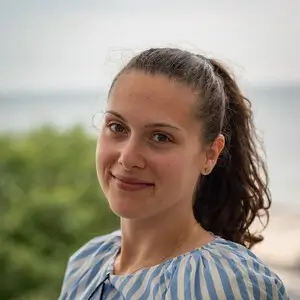 Евгения Младенова